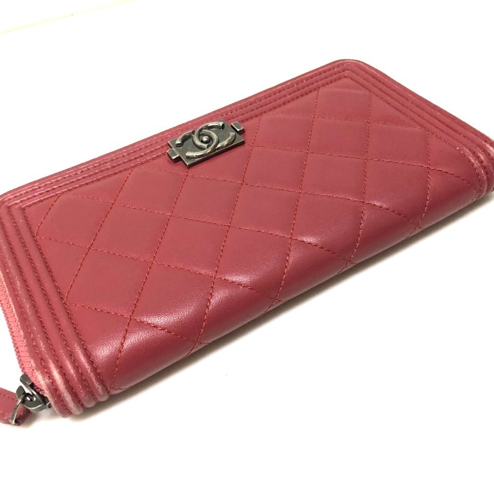 CHANEL Pink Wallet - Picture 9 of 10